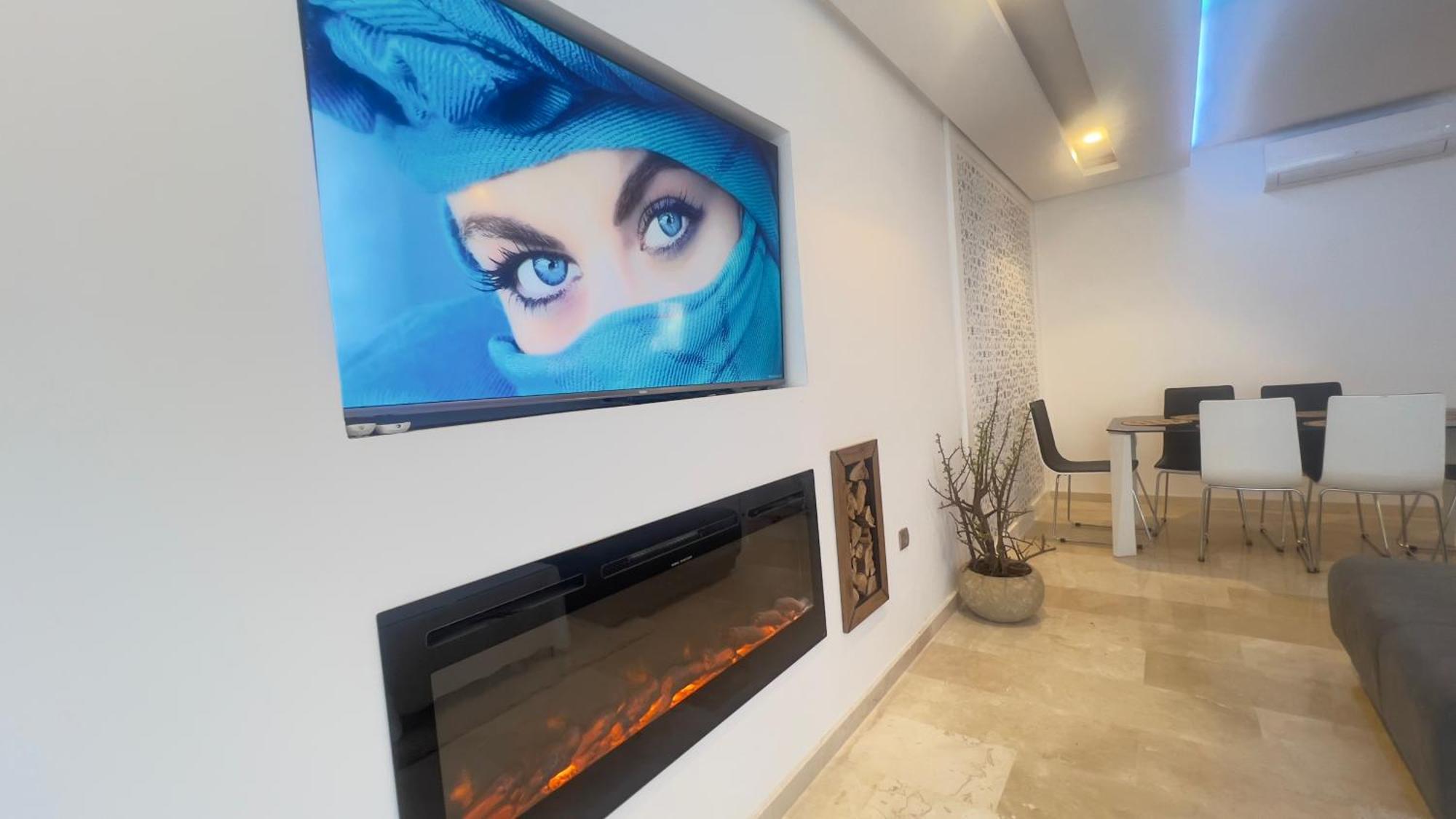 Mini-Villa Situee Dans Une Residence Prestigia A Marrakech, Avec Une Vue Sur La Piscine Et Le Golf Une Securite 24H Sur 24 Et Une Proximite Ideale De L Aeroport 5 Minutes C Est Une Offre Parfaite Pour Des Vacances Marrakesh Luaran gambar
