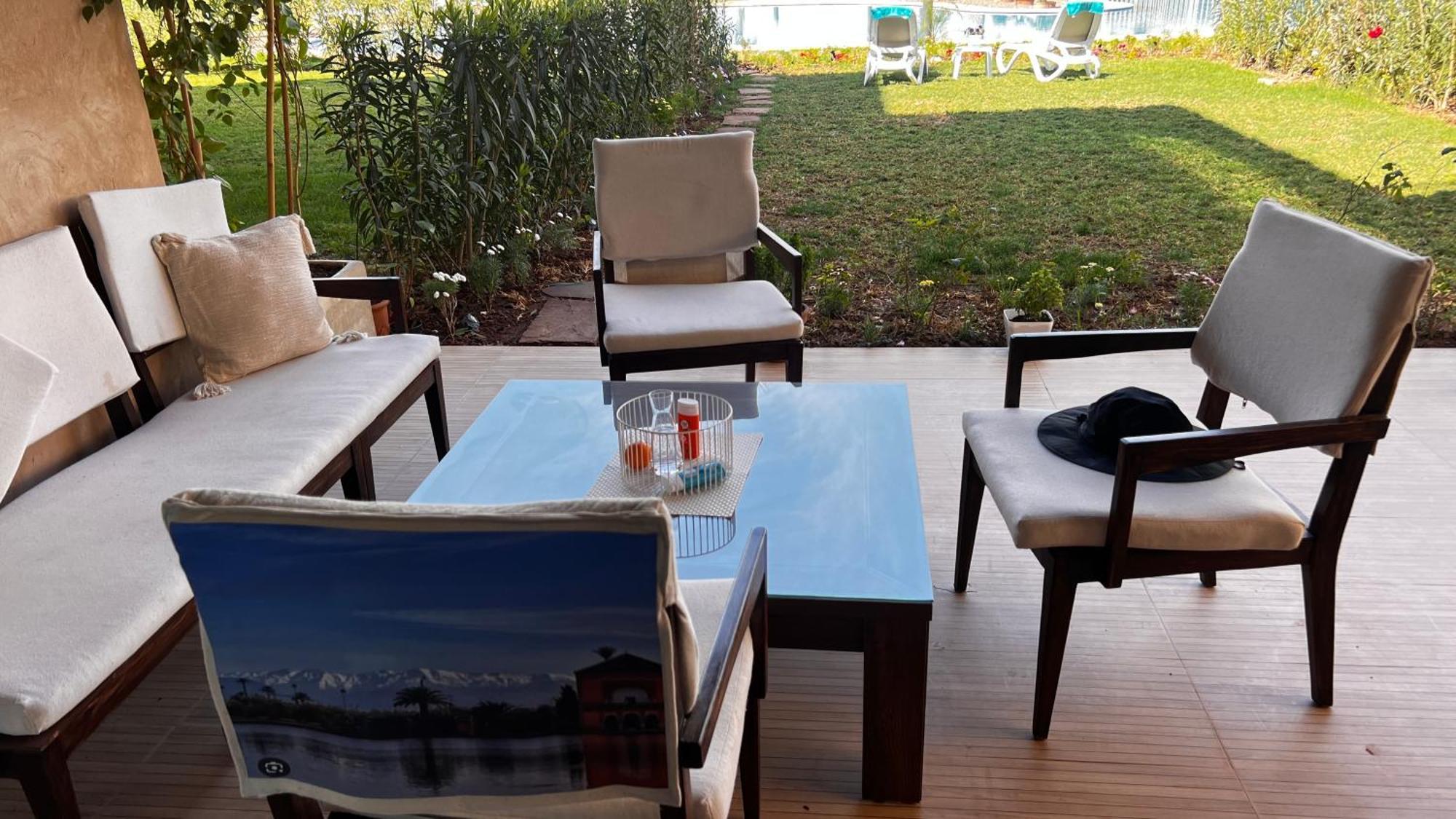 Mini-Villa Situee Dans Une Residence Prestigia A Marrakech, Avec Une Vue Sur La Piscine Et Le Golf Une Securite 24H Sur 24 Et Une Proximite Ideale De L Aeroport 5 Minutes C Est Une Offre Parfaite Pour Des Vacances Marrakesh Luaran gambar